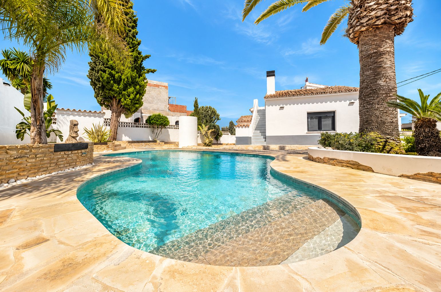 CC1302 - Villa de 3 dormitorios en Calpe con piscina privada
