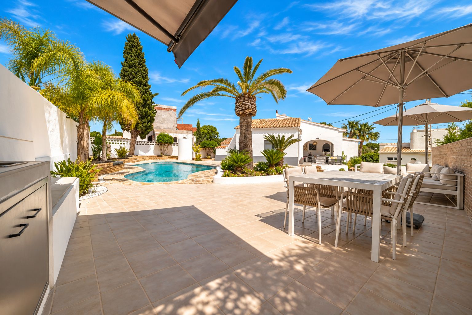 CC1302 - Villa de 3 dormitorios en Calpe con piscina privada
